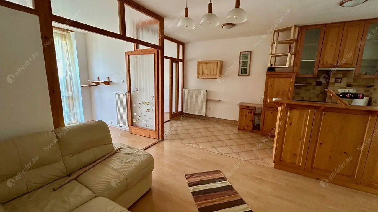 Kiadó albérlet 275000 Ft/hó áron: Budapest, VIII. kerület  Illés utca. Mérete: 47 nm, 1 szobás | Alberlet.hu - 6621703