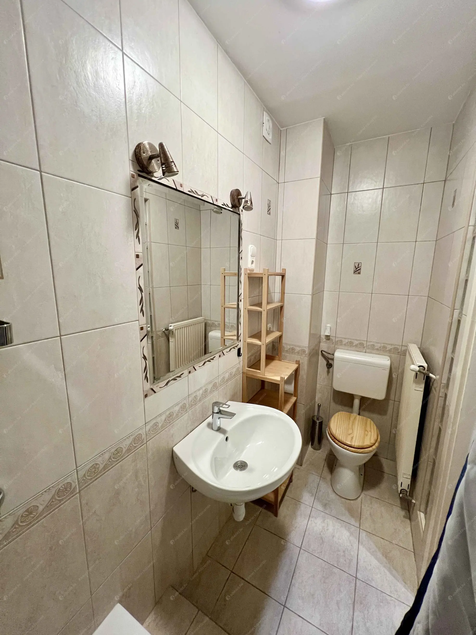 Kiadó albérlet 180000 Ft/hó áron: Budapest, VIII. kerület  Illés utca. Mérete: 51 nm, 2 szobás | Alberlet.hu - 6601493