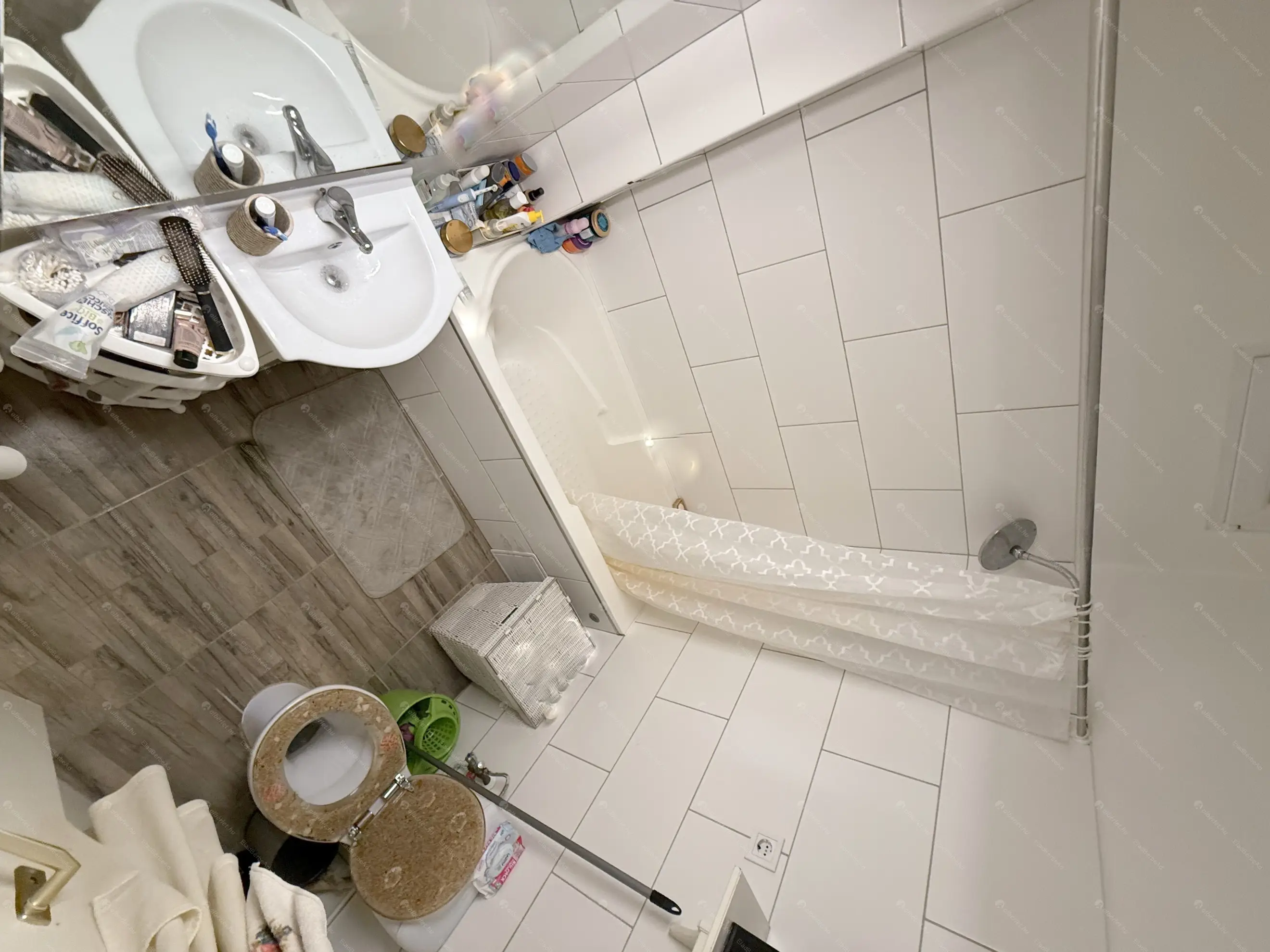 Kiadó albérlet 280000 Ft/hó áron: Budapest, VIII. kerület  Illés utca. Mérete: 57 nm, 2 szobás | Alberlet.hu - 6559851