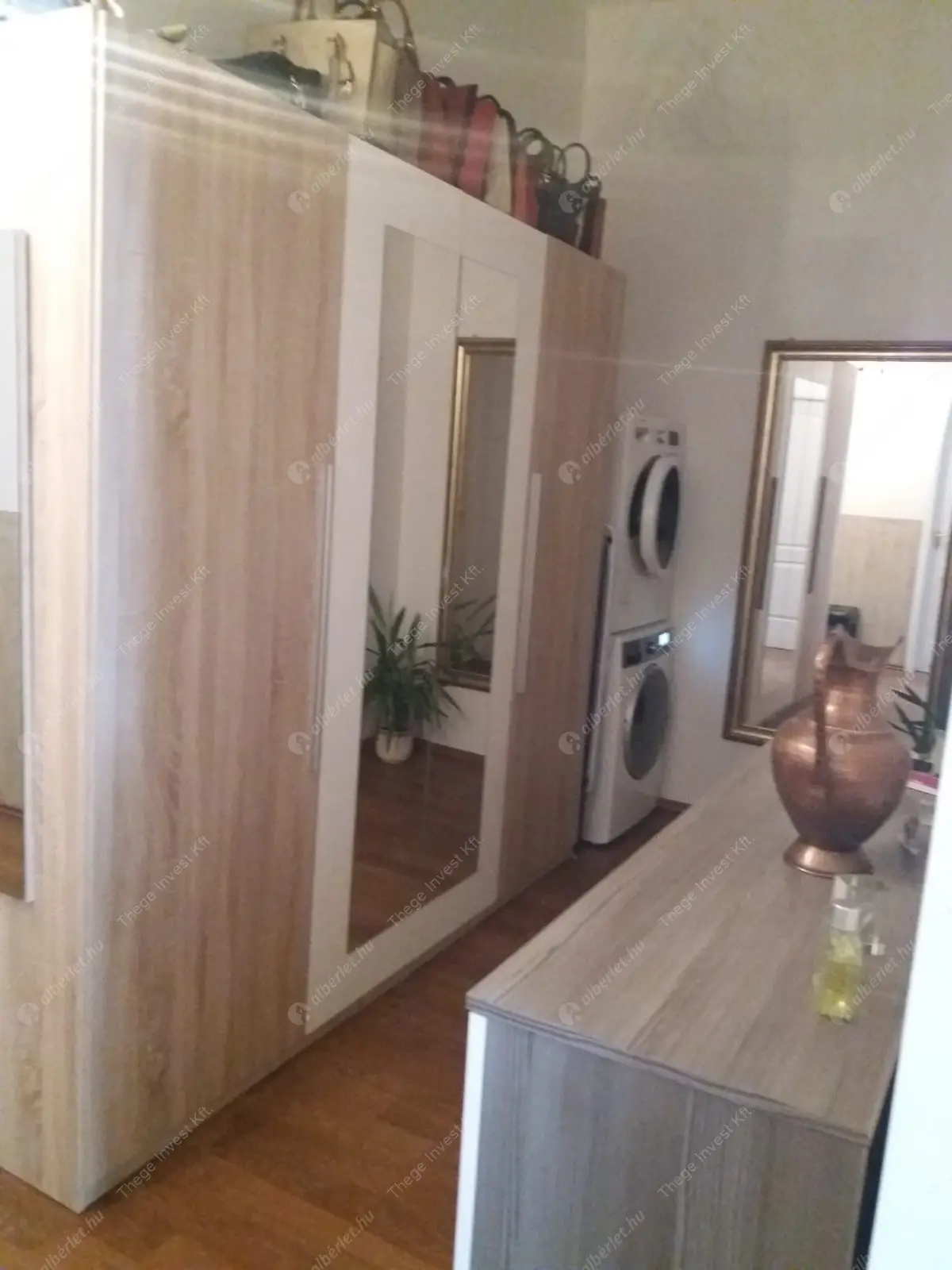 Kiadó albérlet 270000 Ft/hó áron: Budapest, VIII. kerület  Illés utca. Mérete: 57 nm, 3 szobás | Alberlet.hu - 6576055