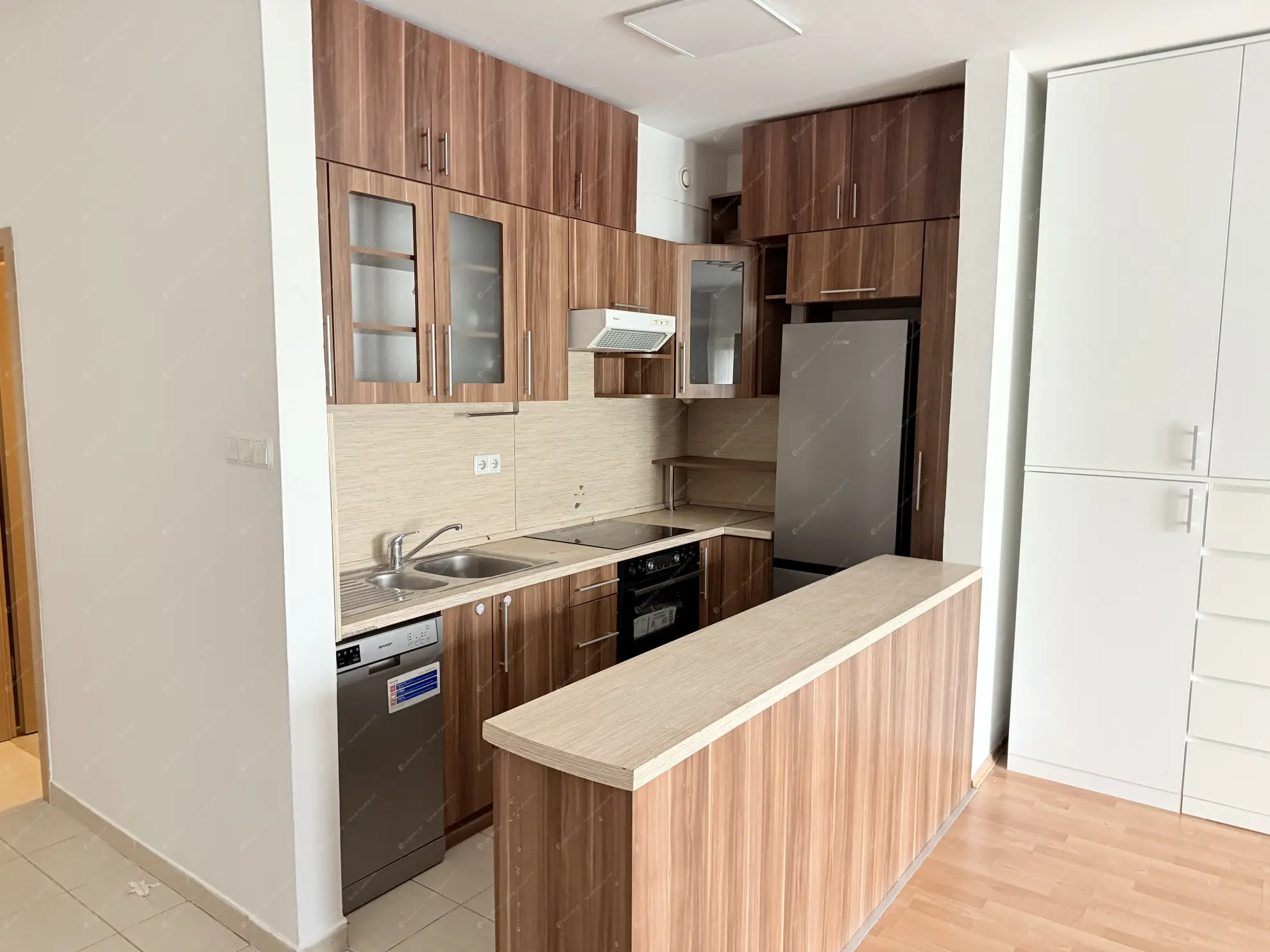 Kiadó albérlet 260000 Ft/hó áron: Budapest, VIII. kerület  Jázmin utca. Mérete: 56 nm, 1 szobás | Alberlet.hu - 6620662