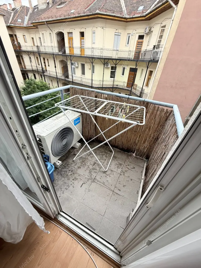 Kiadó albérlet 260000 Ft/hó áron: Budapest, VIII. kerület  Jázmin utca. Mérete: 56 nm, 2 szobás | Alberlet.hu - 6622801