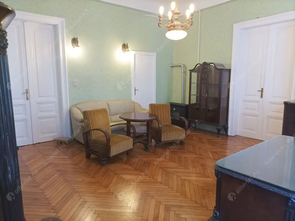 Kiadó albérlet 300000 Ft/hó áron: Budapest, VIII. kerület  József körút. Mérete: 127 nm, 3 szobás | Alberlet.hu - 6614559