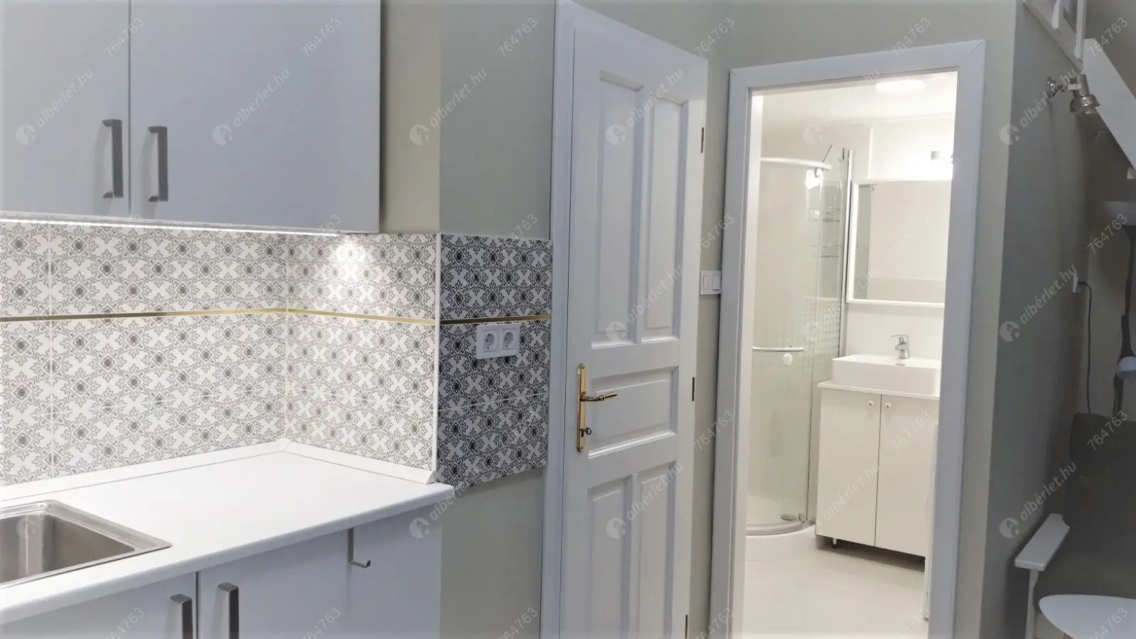 Kiadó albérlet 200000 Ft/hó áron: Budapest, VIII. kerület  József körút. Mérete: 30 nm, 1 szobás | Alberlet.hu - 6499153