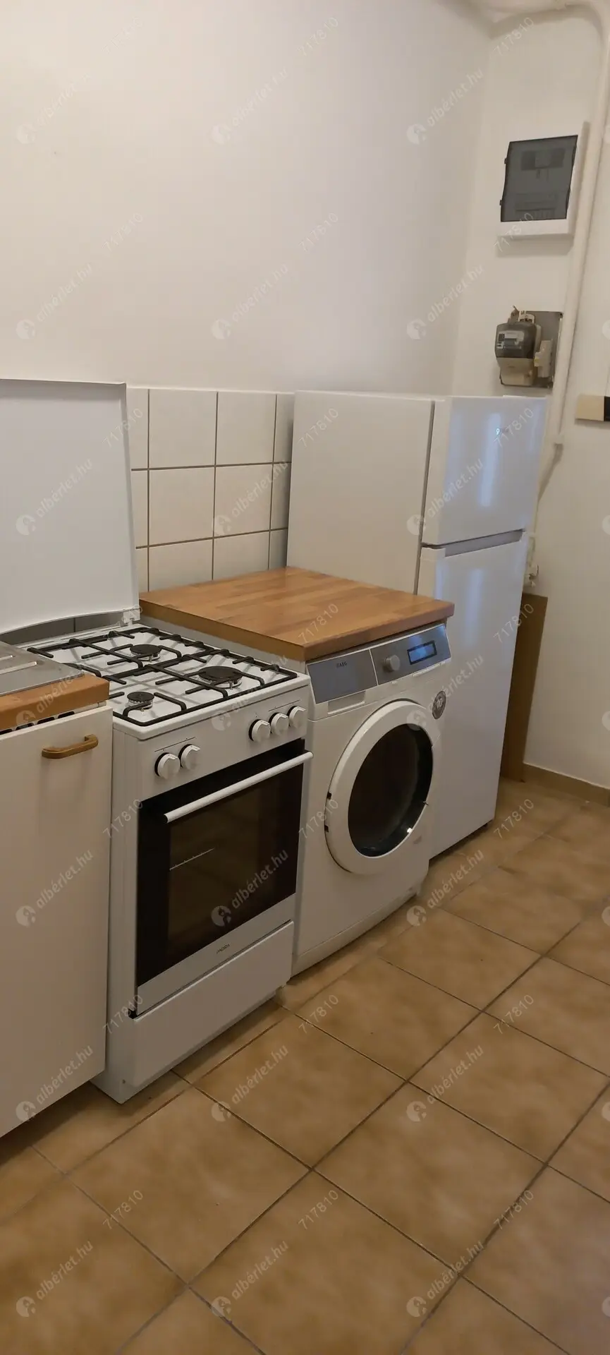 Kiadó albérlet 185000 Ft/hó áron: Budapest, VIII. kerület  József körút. Mérete: 48 nm, 1 szobás | Alberlet.hu - 5798245