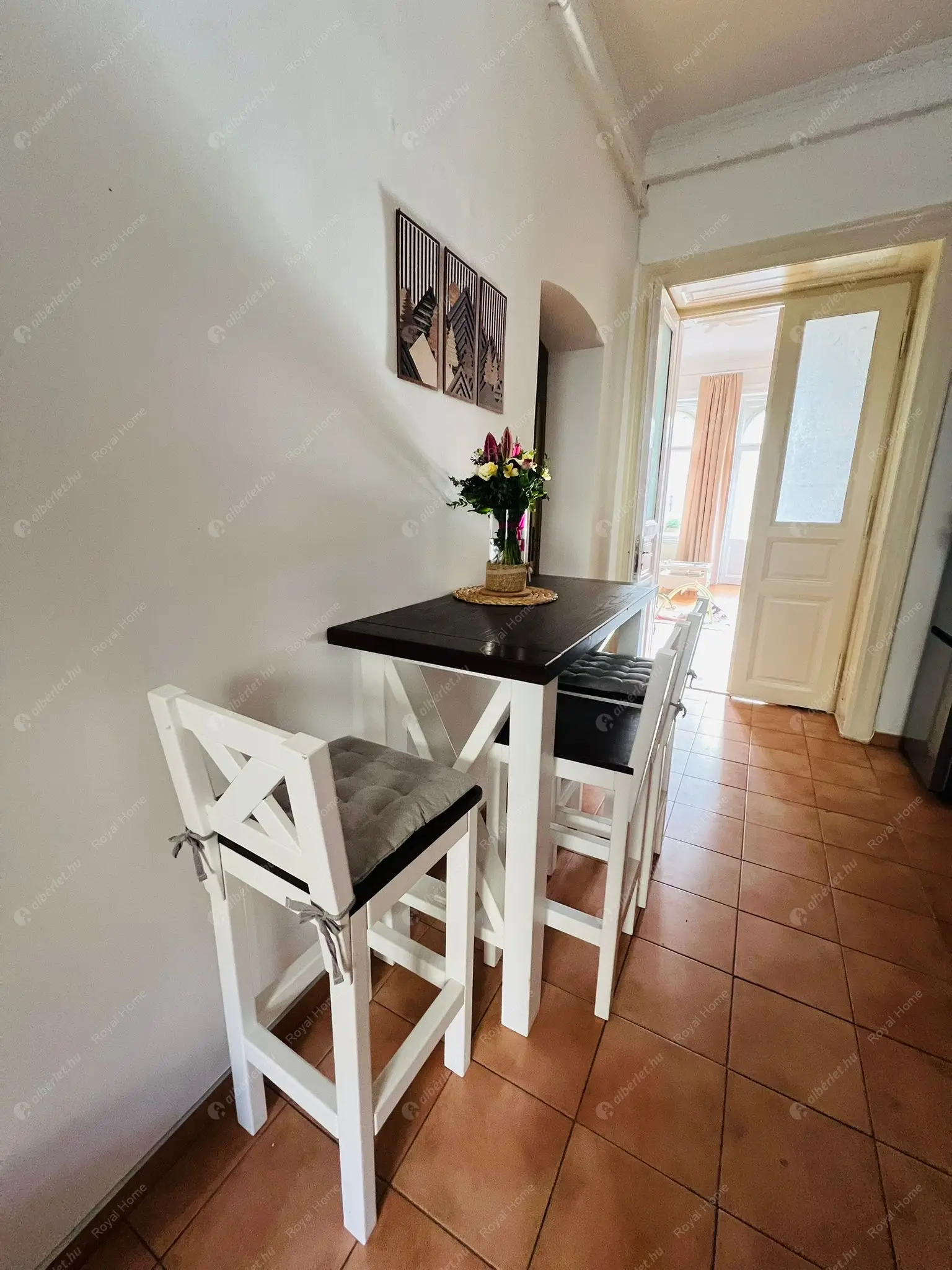 Kiadó albérlet 350000 Ft/hó áron: Budapest, VIII. kerület  József körút. Mérete: 87 nm, 2 szobás | Alberlet.hu - 6573271