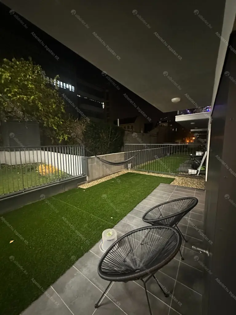 Kiadó albérlet 290000 Ft/hó áron: Budapest, VIII. kerület  József utca. Mérete: 40 nm, 2 szobás | Alberlet.hu - 6706923