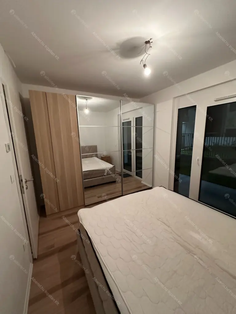 Kiadó albérlet 290000 Ft/hó áron: Budapest, VIII. kerület  József utca. Mérete: 40 nm, 2 szobás | Alberlet.hu - 6706926