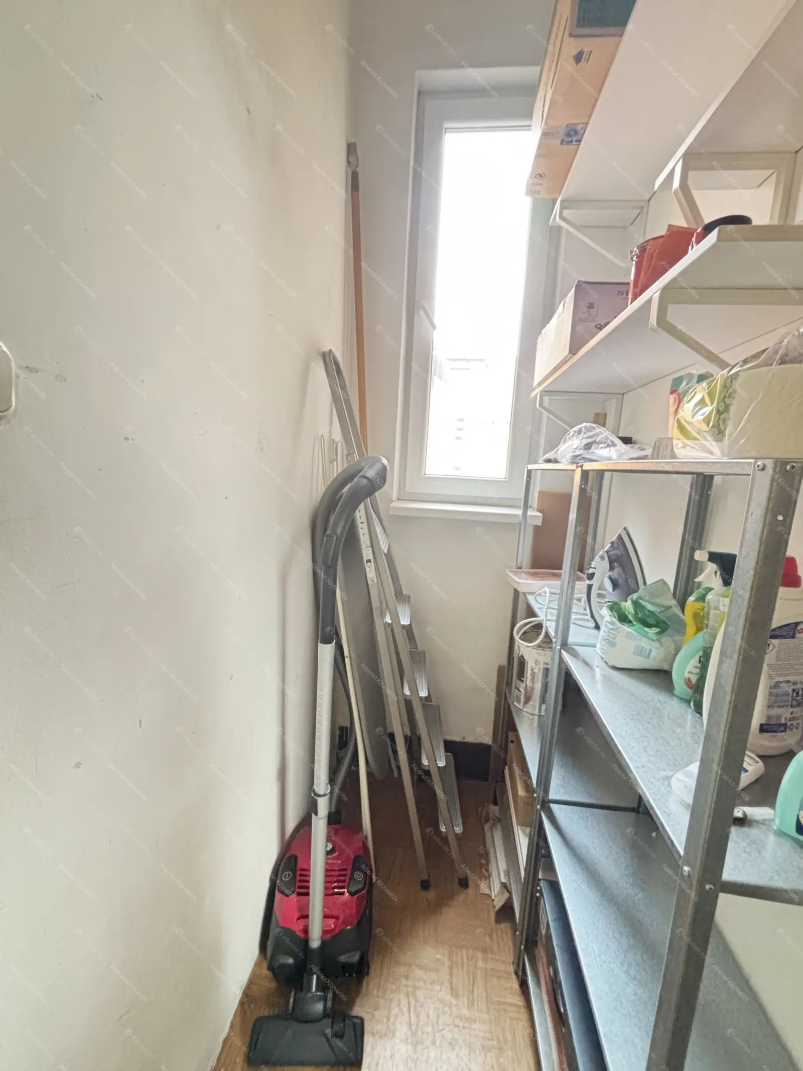 Kiadó albérlet 200000 Ft/hó áron: Budapest, VIII. kerület  József utca. Mérete: 68 nm, 2 szobás | Alberlet.hu - 6650467