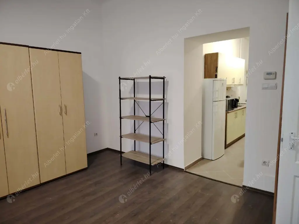 Kiadó albérlet 220000 Ft/hó áron: Budapest, VIII. kerület  Kálvária utca. Mérete: 44 nm, 2 szobás | Alberlet.hu - 6604094