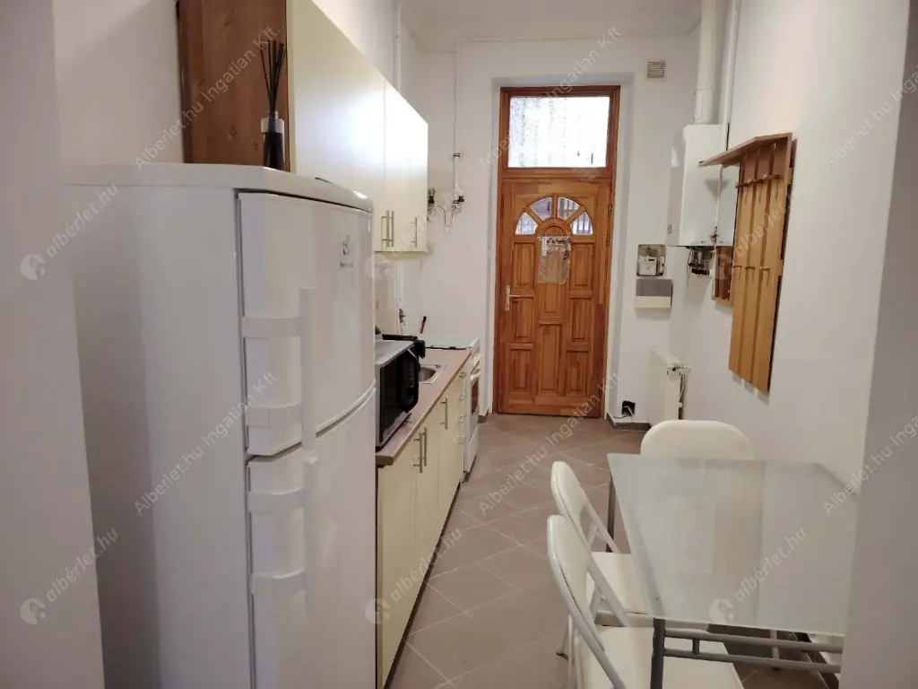 Kiadó albérlet 220000 Ft/hó áron: Budapest, VIII. kerület  Kálvária utca. Mérete: 44 nm, 2 szobás | Alberlet.hu - 6604099