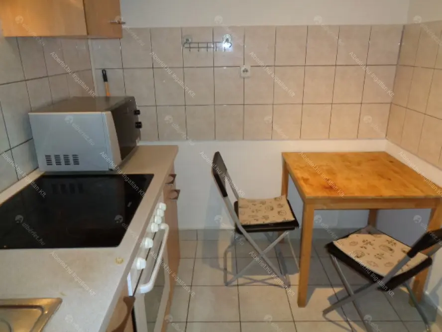 Kiadó albérlet 220000 Ft/hó áron: Budapest, VIII. kerület  Kálvária utca. Mérete: 49 nm, 2 szobás | Alberlet.hu - 6652918