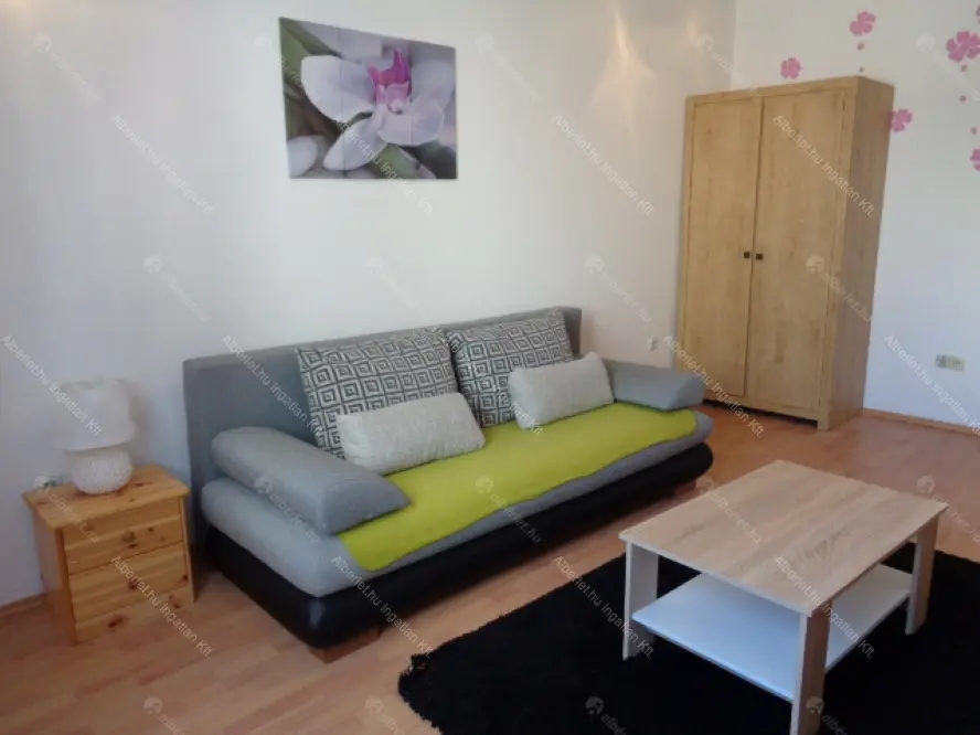 Kiadó albérlet 220000 Ft/hó áron: Budapest, VIII. kerület  Kálvária utca. Mérete: 49 nm, 2 szobás | Alberlet.hu - 6652926