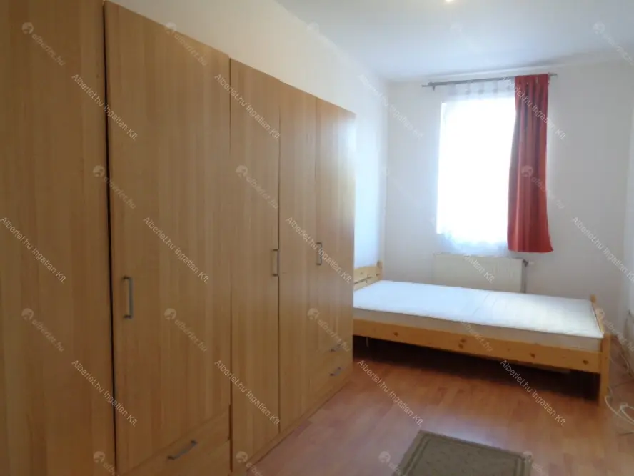 Kiadó albérlet 220000 Ft/hó áron: Budapest, VIII. kerület  Kálvária utca. Mérete: 49 nm, 2 szobás | Alberlet.hu - 6652928