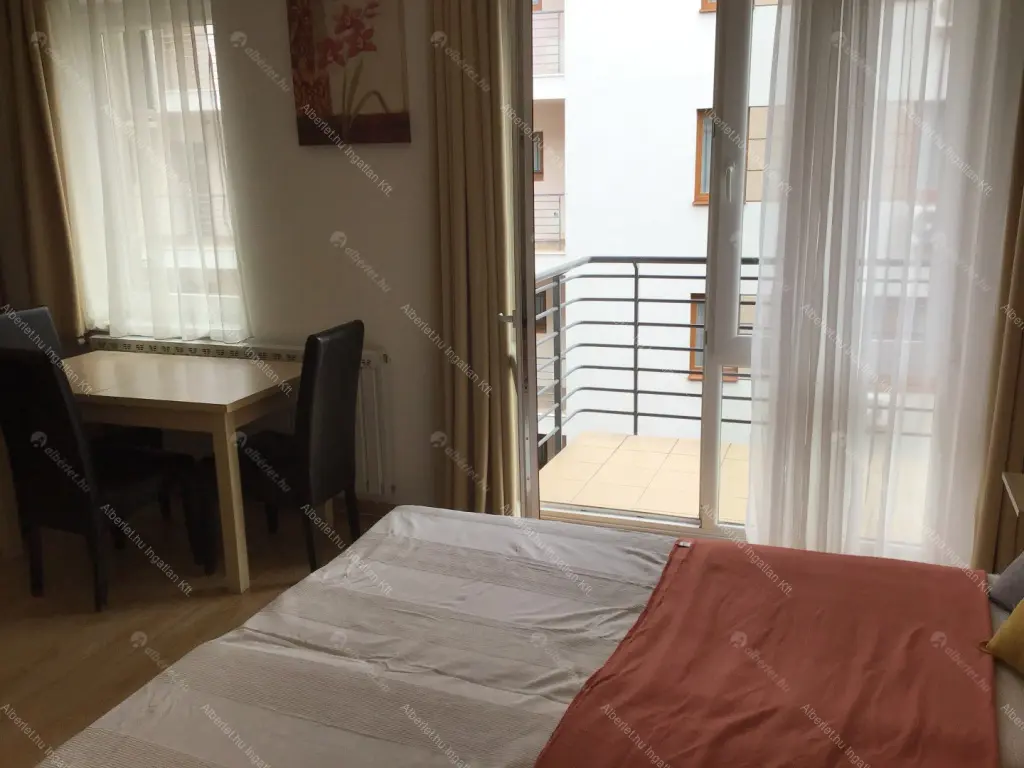 Kiadó albérlet 210000 Ft/hó áron: Budapest, VIII. kerület  Kisfaludi utca . Mérete: 30 nm, 1 szobás | Alberlet.hu - 6673965