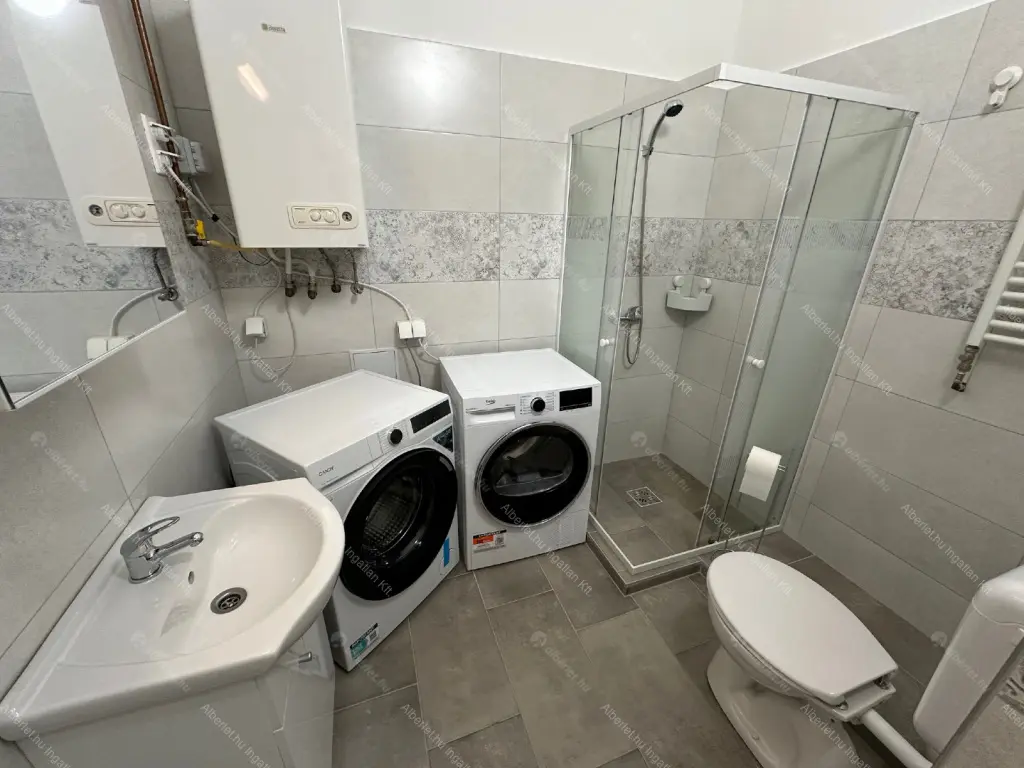 Kiadó albérlet 199000 Ft/hó áron: Budapest, VIII. kerület  Kisfaludy utca. Mérete: 22 nm, 1 szobás | Alberlet.hu - 6675640