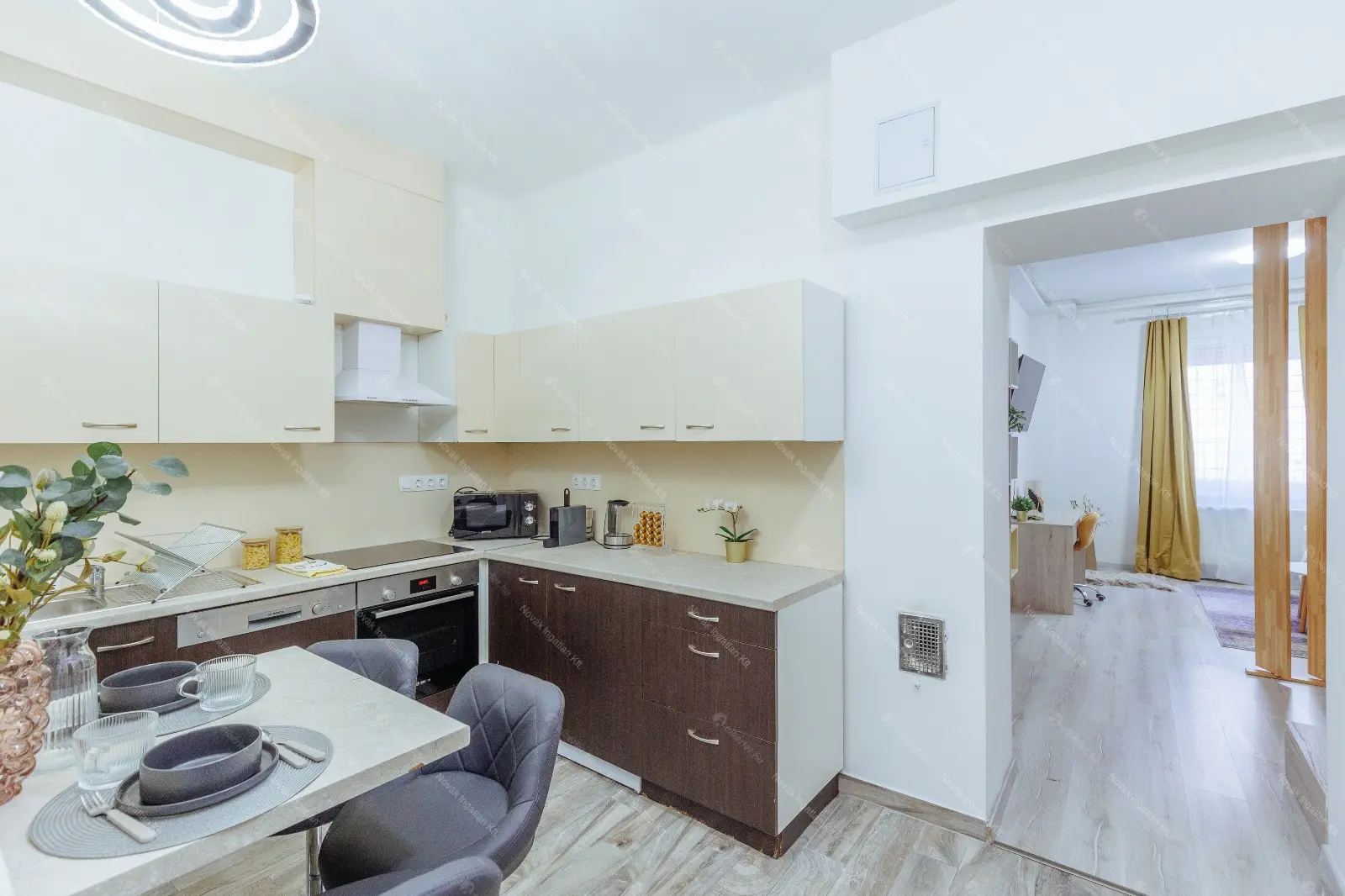 Kiadó albérlet 240000 Ft/hó áron: Budapest, VIII. kerület  Kisfaludy utca. Mérete: 40 nm, 1 szobás | Alberlet.hu - 6662326