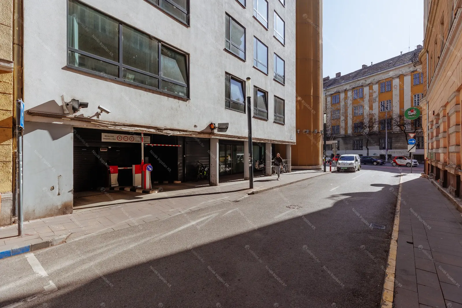 Kiadó albérlet 240000 Ft/hó áron: Budapest, VIII. kerület  Kisfaludy utca. Mérete: 40 nm, 1 szobás | Alberlet.hu - 6662334