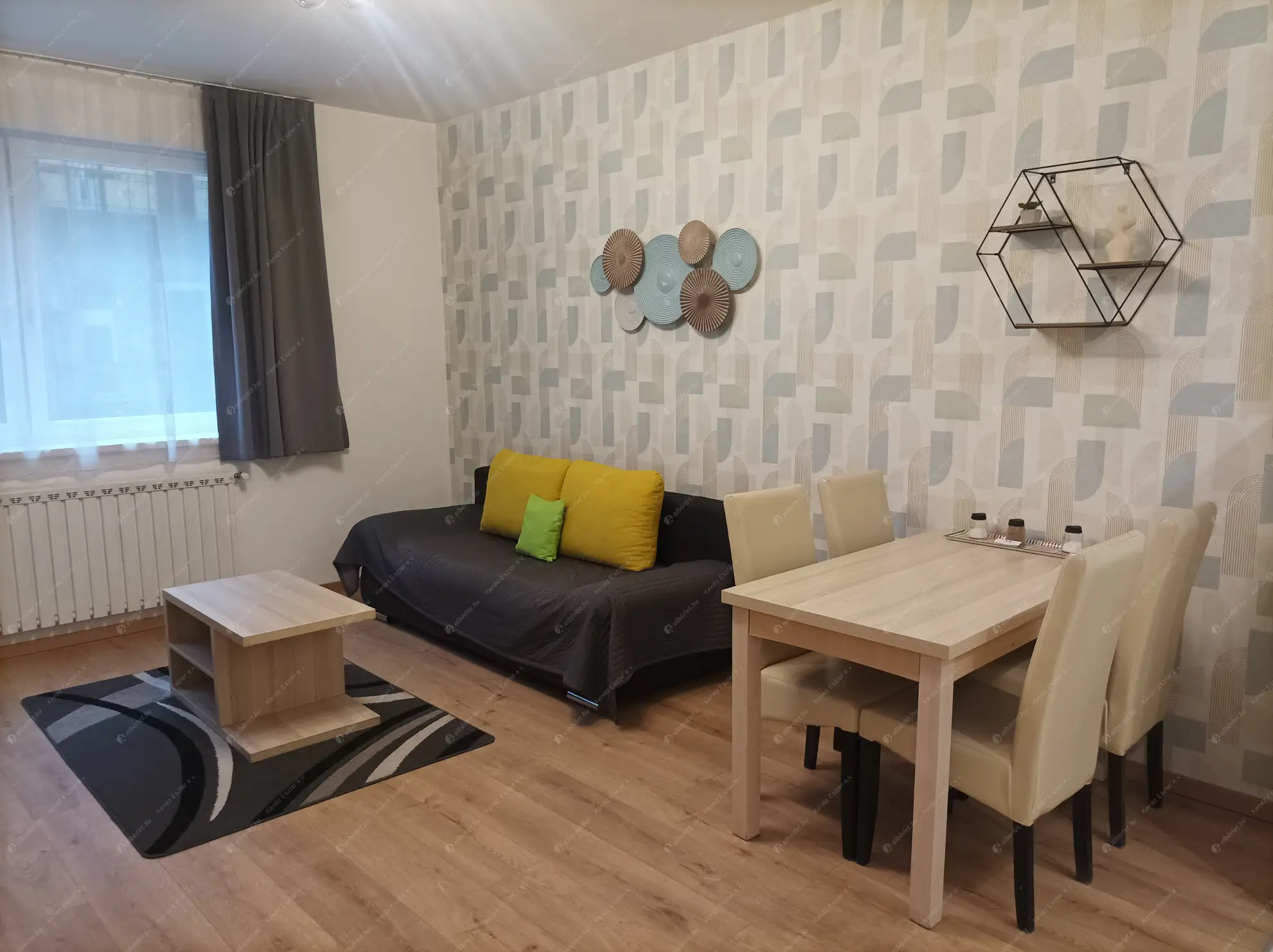 Kiadó albérlet 276000 Ft/hó áron: Budapest, VIII. kerület  Kisfaludy utca. Mérete: 42 nm, 1 szobás | Alberlet.hu - 6550571