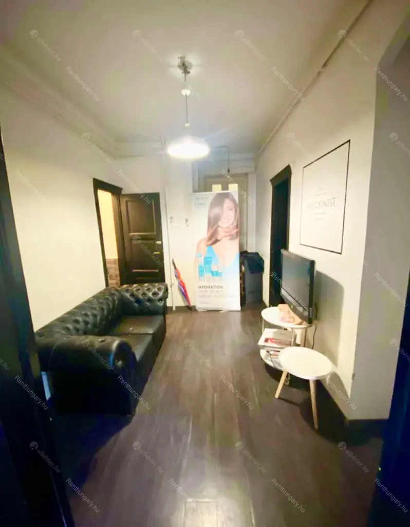 Kiadó albérlet 625000 Ft/hó áron: Budapest, VIII. kerület  Kisfaludy utca. Mérete: 78 nm, 2 szobás | Alberlet.hu - 6691712