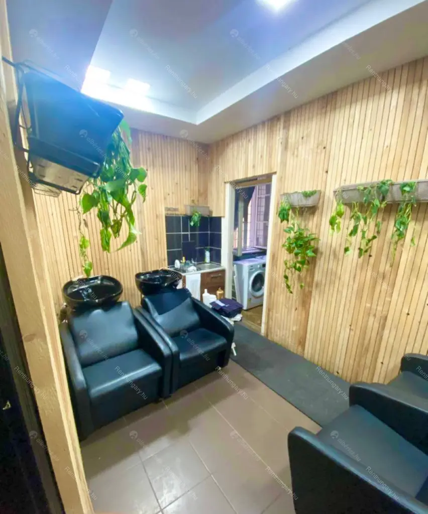 Kiadó albérlet 625000 Ft/hó áron: Budapest, VIII. kerület  Kisfaludy utca. Mérete: 78 nm, 2 szobás | Alberlet.hu - 6691713