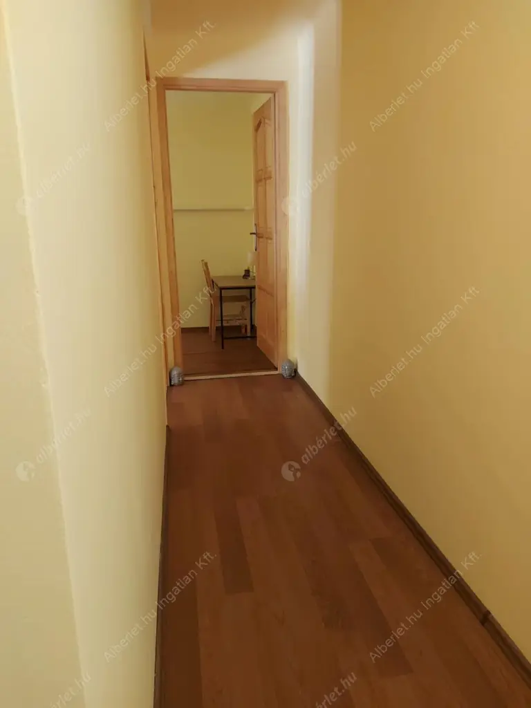 Kiadó albérlet 450000 Ft/hó áron: Budapest, VIII. kerület  Kiss József utca. Mérete: 66 nm, 4 szobás | Alberlet.hu - 6534626