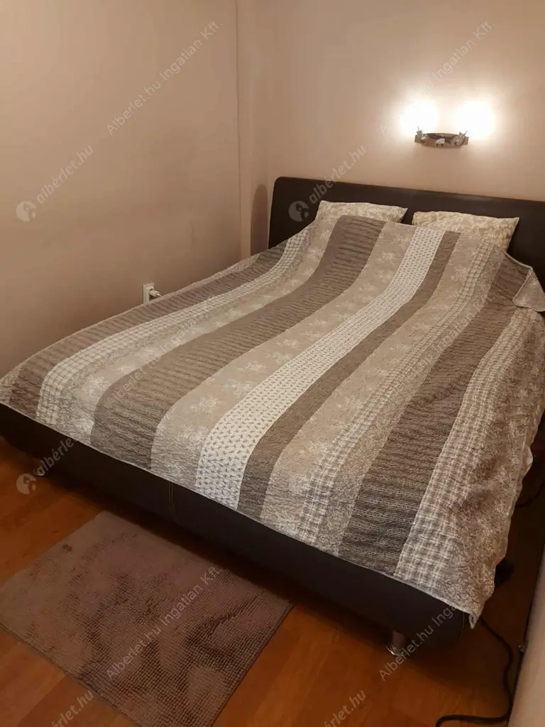 Kiadó albérlet 450000 Ft/hó áron: Budapest, VIII. kerület  Kiss József utca. Mérete: 66 nm, 4 szobás | Alberlet.hu - 6534628