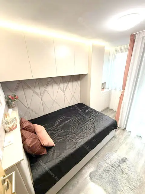 Kiadó albérlet 309000 Ft/hó áron: Budapest, VIII. kerület  Kőfaragó utca. Mérete: 40 nm, 1 szobás | Alberlet.hu - 6681471