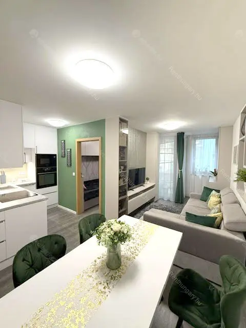 Kiadó albérlet 280000 Ft/hó áron: Budapest, VIII. kerület  Kőfaragó utca. Mérete: 40 nm, 1 szobás | Alberlet.hu - 6708035