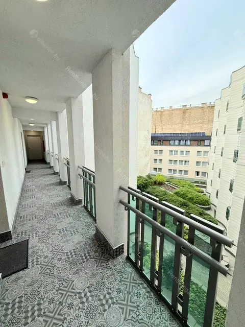 Kiadó albérlet 280000 Ft/hó áron: Budapest, VIII. kerület  Kőfaragó utca. Mérete: 40 nm, 1 szobás | Alberlet.hu - 6708039