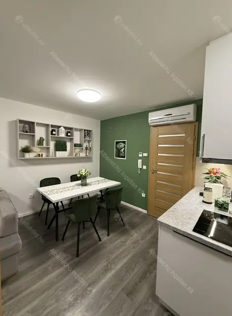 Kiadó albérlet 310000 Ft/hó áron: Budapest, VIII. kerület  Kőfaragó utca. Mérete: 40 nm, 1 szobás | Alberlet.hu - 6683153