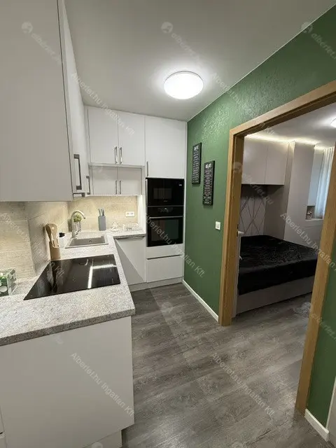 Kiadó albérlet 310000 Ft/hó áron: Budapest, VIII. kerület  Kőfaragó utca. Mérete: 40 nm, 1 szobás | Alberlet.hu - 6683623