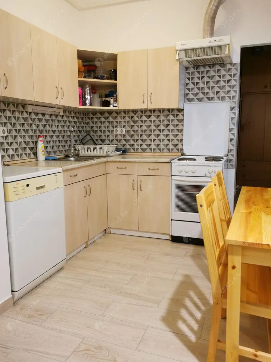 Kiadó albérlet 250000 Ft/hó áron: Budapest, VIII. kerület  Korányi Sándor utca. Mérete: 58 nm, 2 szobás | Alberlet.hu - 6581606