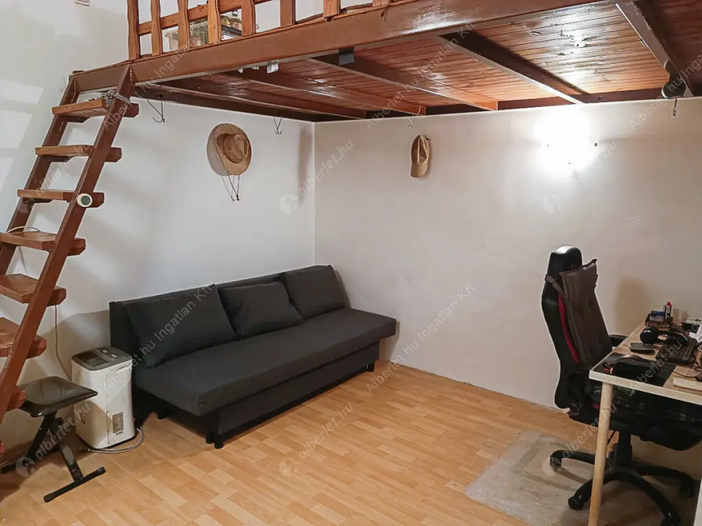 Kiadó albérlet 178000 Ft/hó áron: Budapest, VIII. kerület  Kőris utca. Mérete: 24 nm, 1 szobás | Alberlet.hu - 6631462