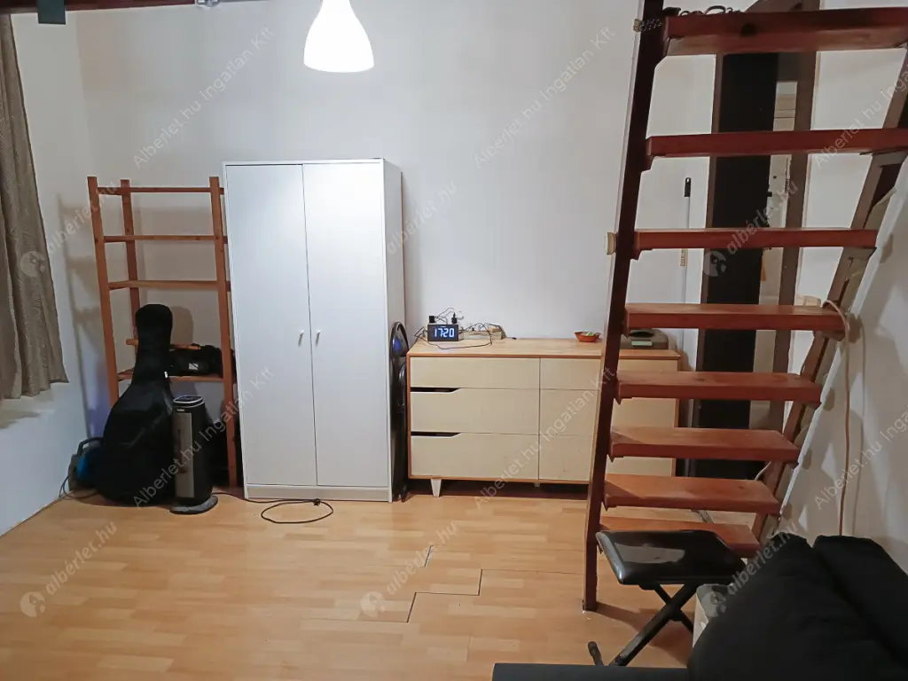 Kiadó albérlet 178000 Ft/hó áron: Budapest, VIII. kerület  Kőris utca. Mérete: 24 nm, 1 szobás | Alberlet.hu - 6631464