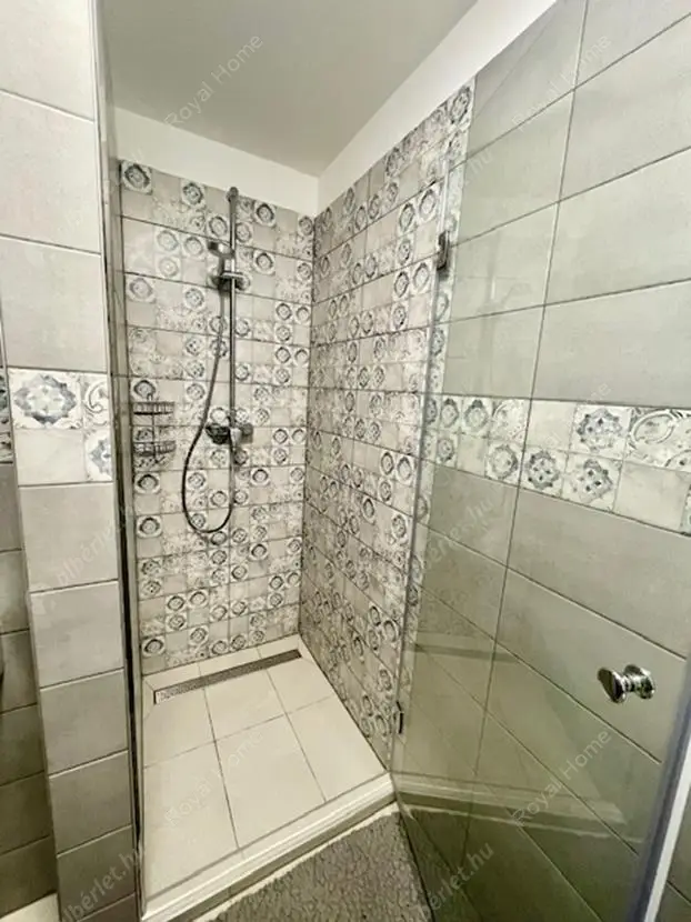 Kiadó albérlet 265000 Ft/hó áron: Budapest, VIII. kerület  Kőris utca. Mérete: 40 nm, 2 szobás | Alberlet.hu - 6263725