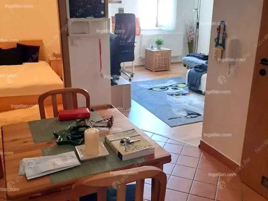 Kiadó albérlet 220000 Ft/hó áron: Budapest, VIII. kerület  Koszorú utca. Mérete: 43 nm, 2 szobás | Alberlet.hu - 6556250