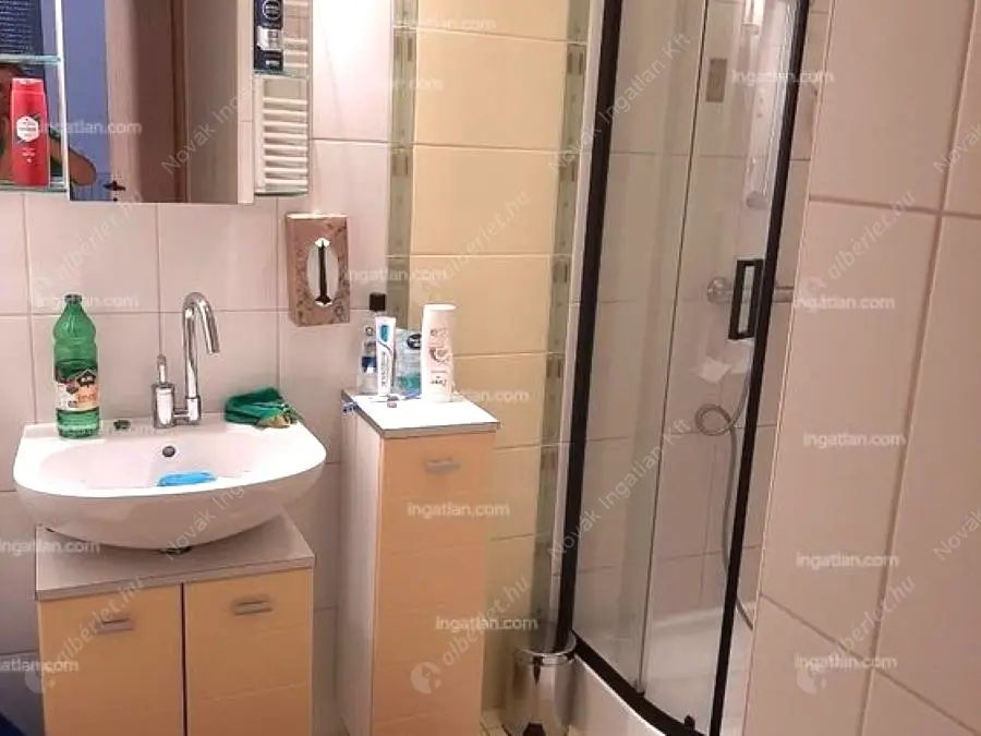 Kiadó albérlet 220000 Ft/hó áron: Budapest, VIII. kerület  Koszorú utca. Mérete: 43 nm, 2 szobás | Alberlet.hu - 6556251