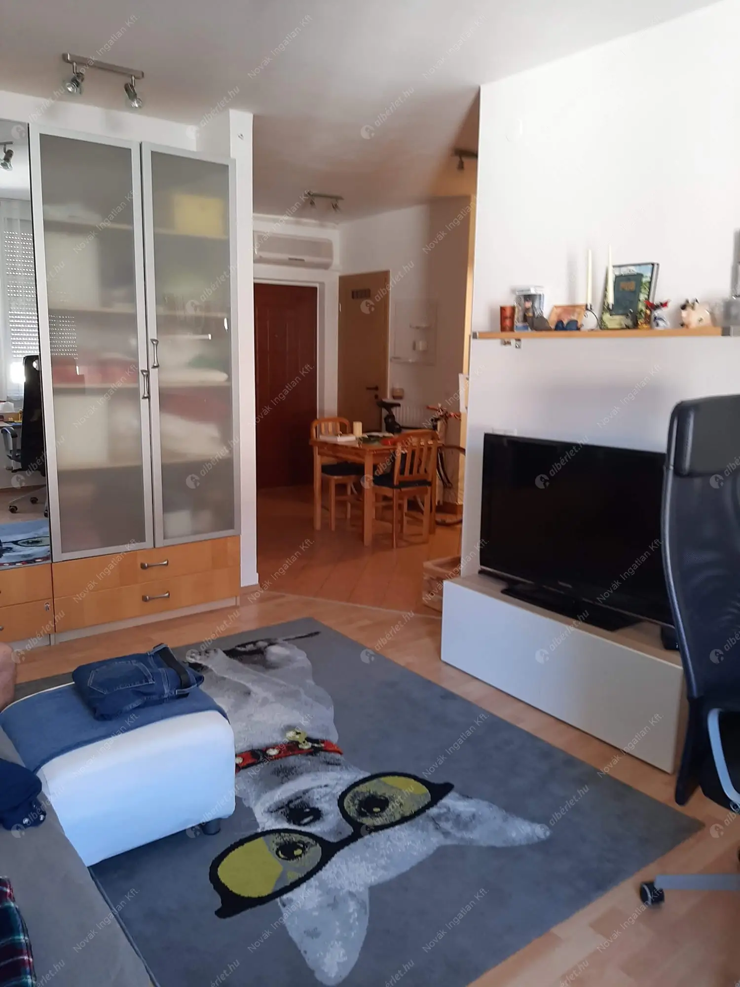 Kiadó albérlet 220000 Ft/hó áron: Budapest, VIII. kerület  Koszorú utca. Mérete: 43 nm, 2 szobás | Alberlet.hu - 6573993