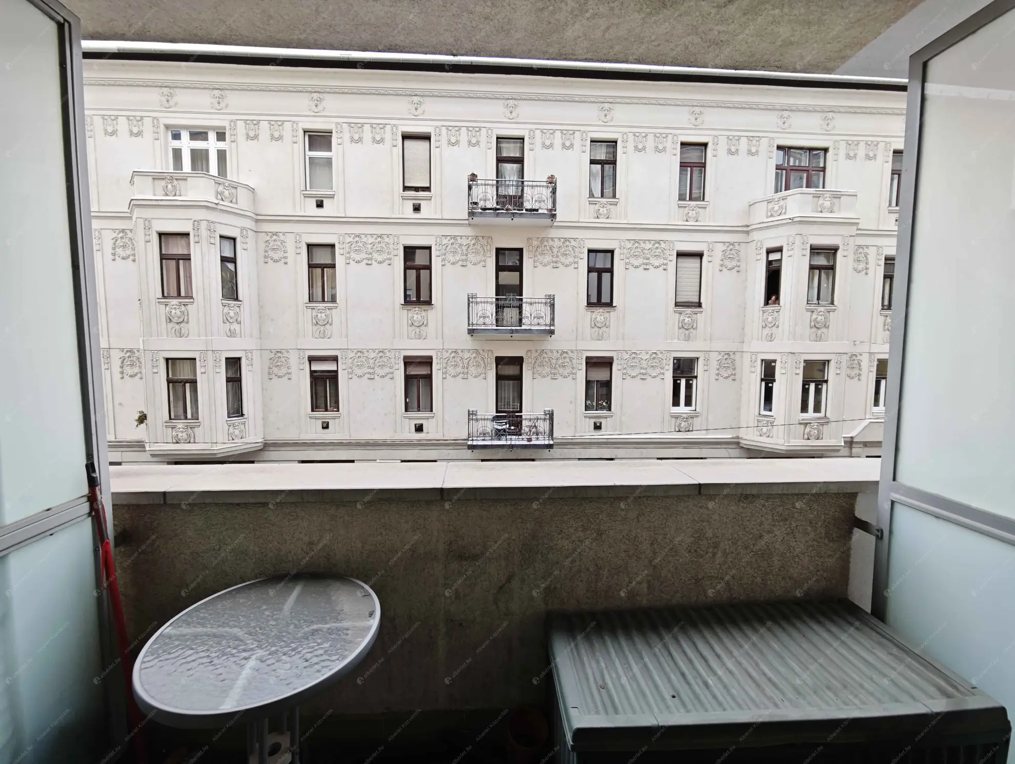 Kiadó albérlet 180000 Ft/hó áron: Budapest, VIII. kerület  Kun utca. Mérete: 36 nm, 1 szobás | Alberlet.hu - 6617089