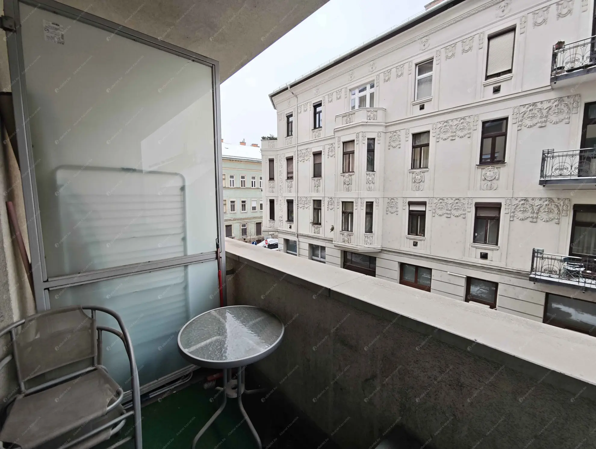 Kiadó albérlet 180000 Ft/hó áron: Budapest, VIII. kerület  Kun utca. Mérete: 36 nm, 1 szobás | Alberlet.hu - 6617091