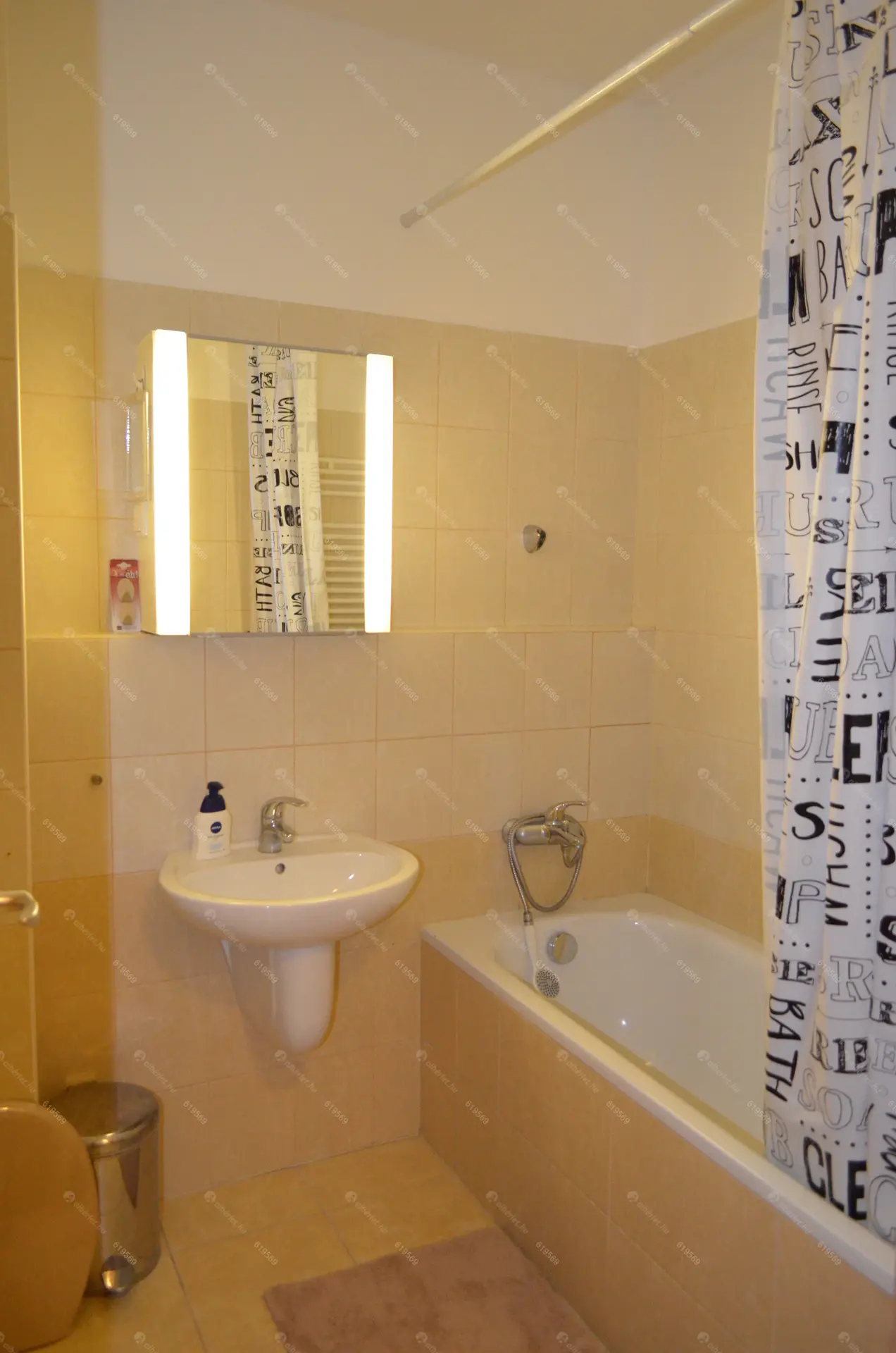 Kiadó albérlet 225000 Ft/hó áron: Budapest, VIII. kerület  Kun utca. Mérete: 40 nm, 1 szobás | Alberlet.hu - 6266289