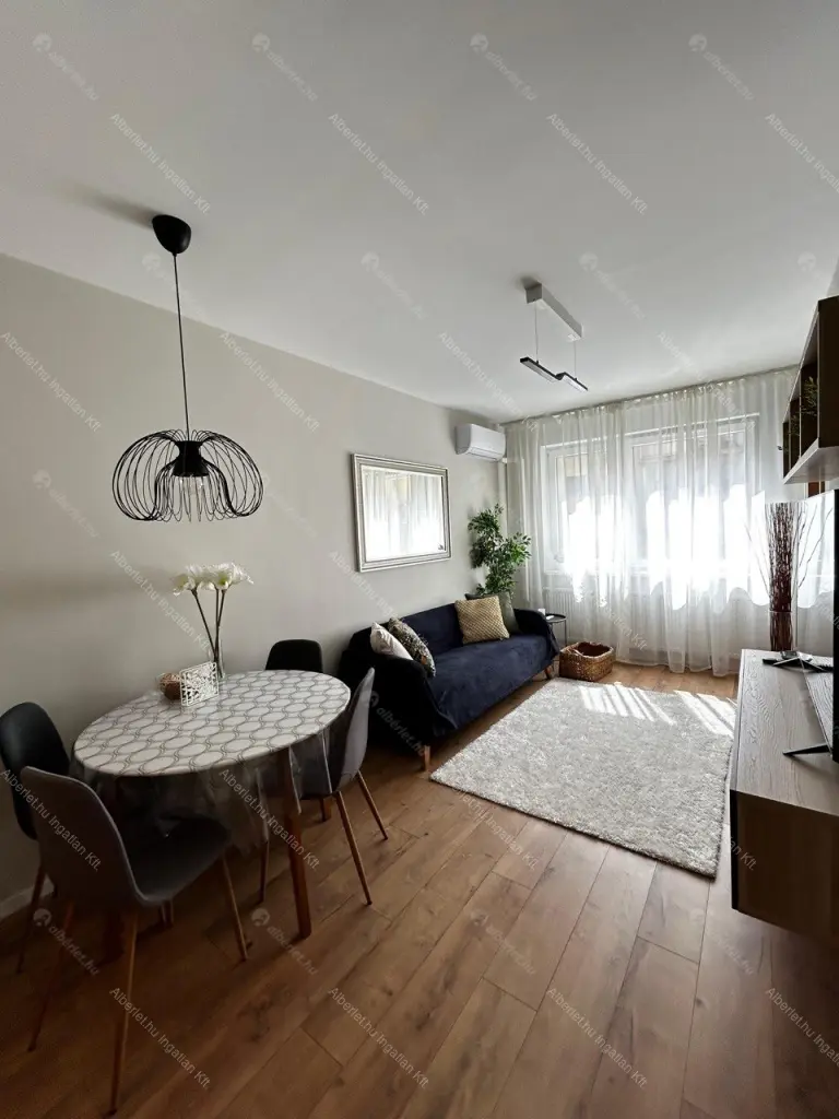 Kiadó albérlet 300000 Ft/hó áron: Budapest, VIII. kerület  Kun utca. Mérete: 42 nm, 1 szobás | Alberlet.hu - 6708799