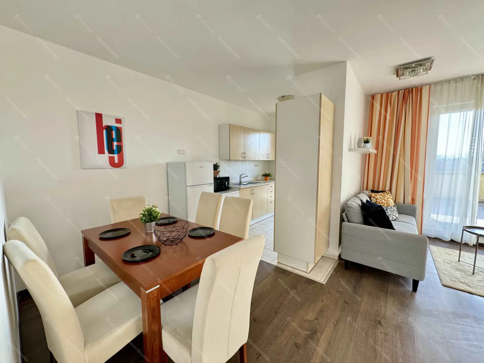 Kiadó albérlet 360000 Ft/hó áron: Budapest, VIII. kerület  Kun utca. Mérete: 90 nm, 3 szobás | Alberlet.hu - 6705864