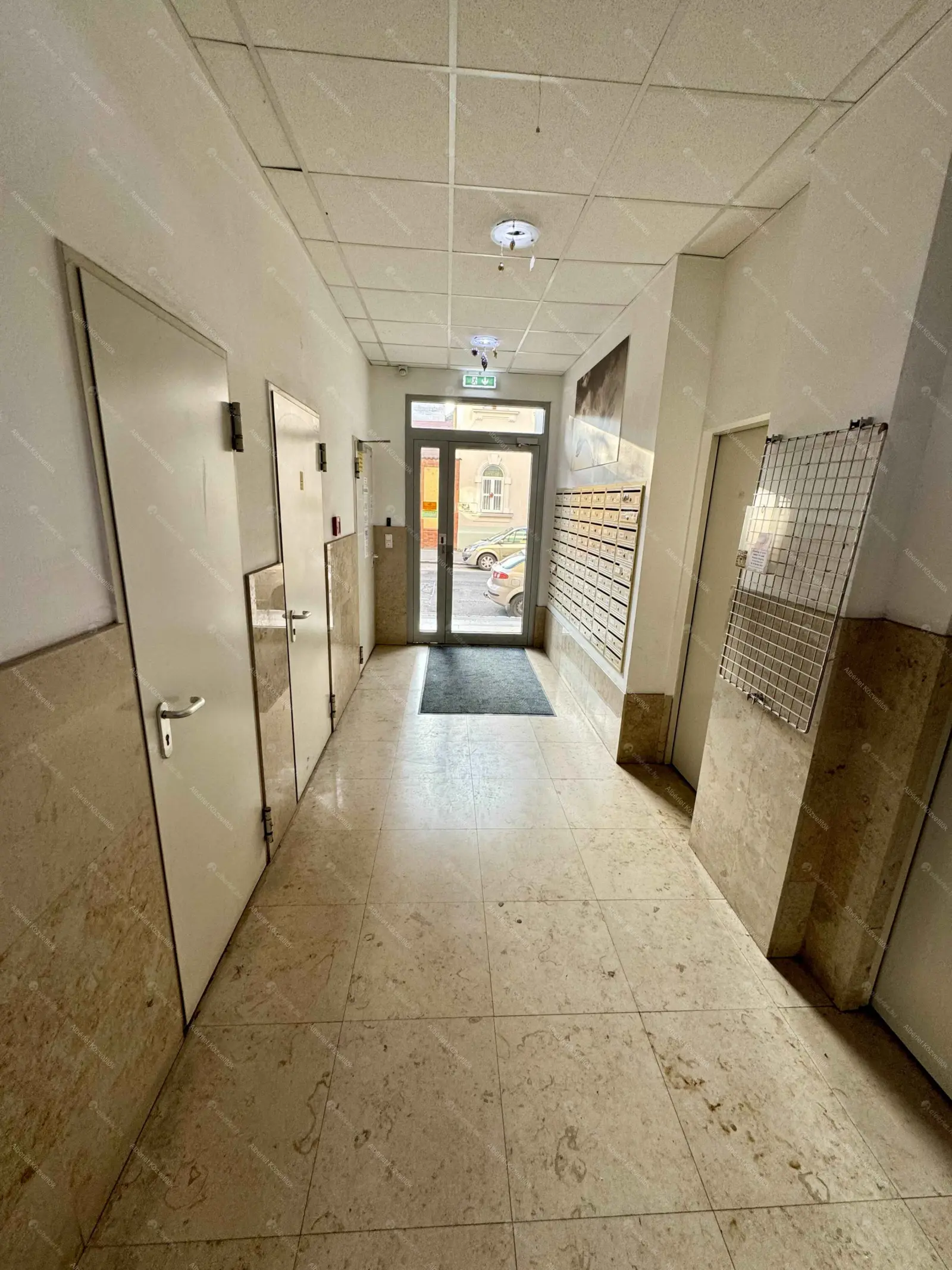 Kiadó albérlet 360000 Ft/hó áron: Budapest, VIII. kerület  Kun utca. Mérete: 90 nm, 3 szobás | Alberlet.hu - 6705887