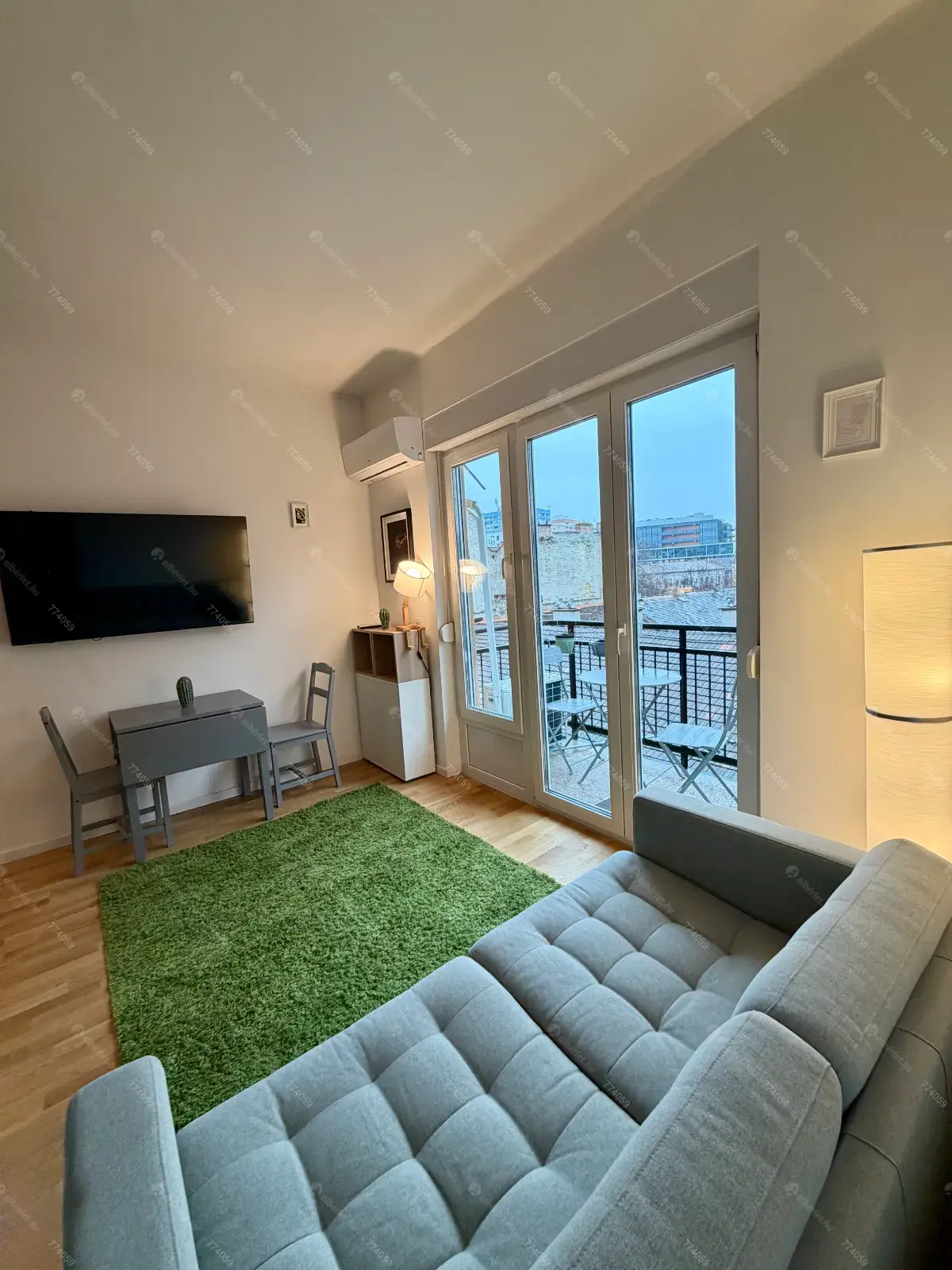 Kiadó albérlet 250000 Ft/hó áron: Budapest, VIII. kerület  Leonardo da Vinci utca. Mérete: 40 nm, 1 szobás | Alberlet.hu - 6642771