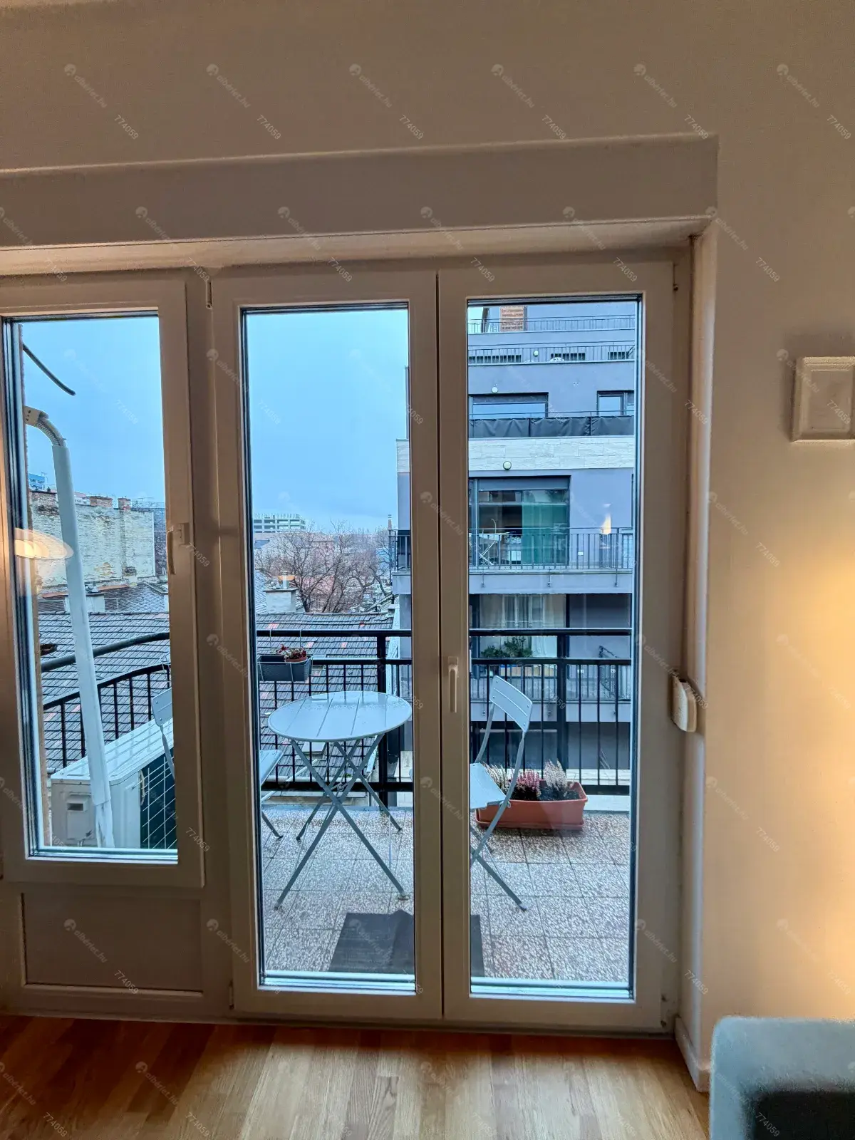 Kiadó albérlet 250000 Ft/hó áron: Budapest, VIII. kerület  Leonardo da Vinci utca. Mérete: 40 nm, 1 szobás | Alberlet.hu - 6642772