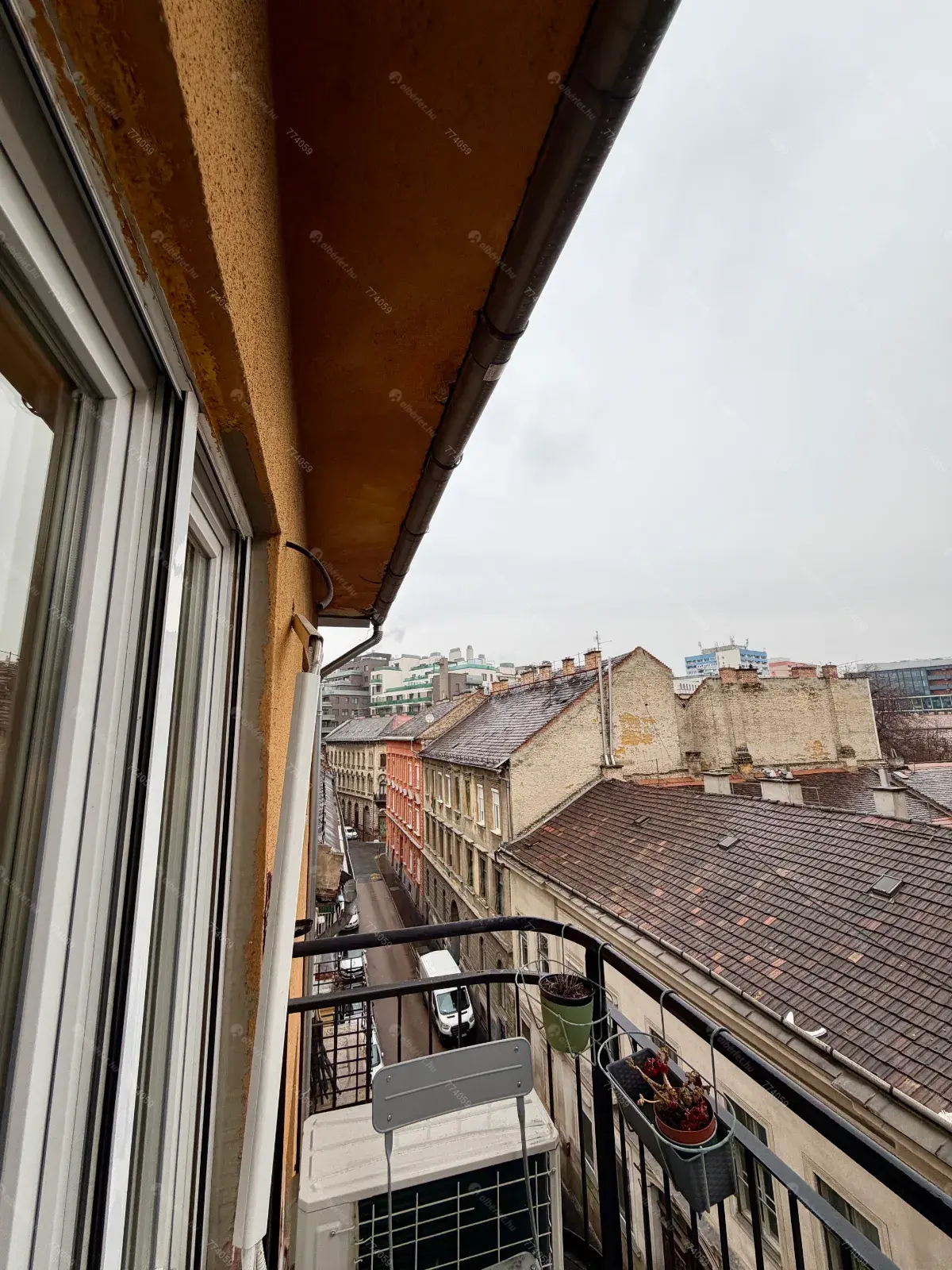 Kiadó albérlet 250000 Ft/hó áron: Budapest, VIII. kerület  Leonardo da Vinci utca. Mérete: 40 nm, 1 szobás | Alberlet.hu - 6642774