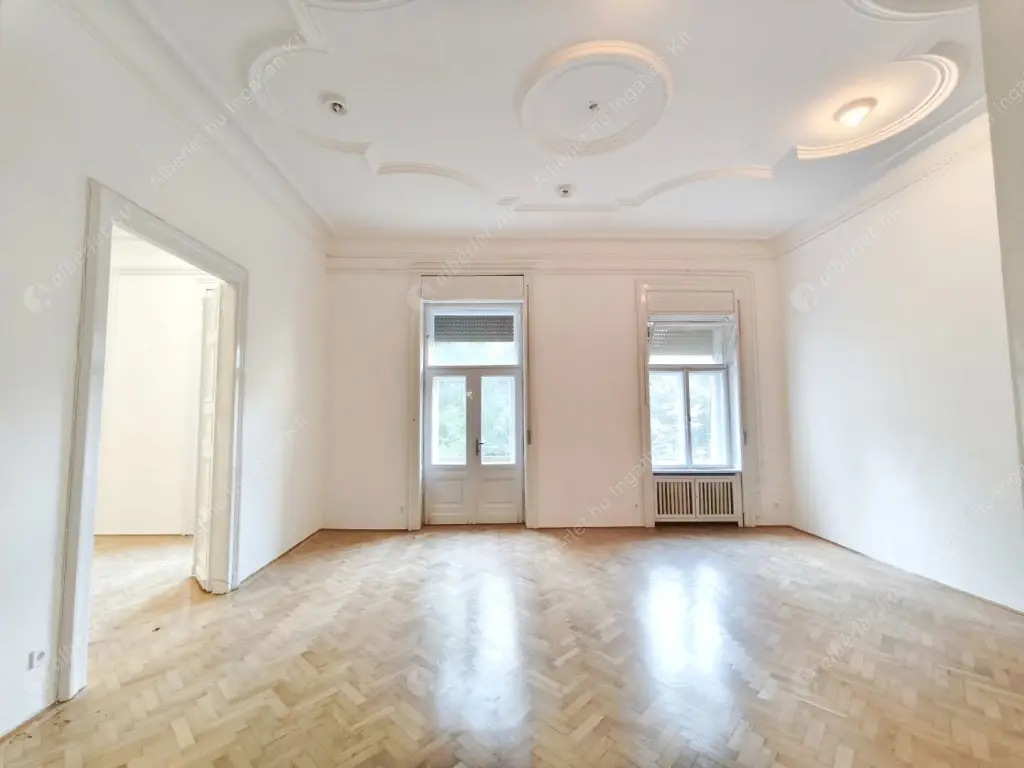 Kiadó albérlet 370000 Ft/hó áron: Budapest, VIII. kerület  Lőrinc pap tér. Mérete: 98 nm, 2 szobás | Alberlet.hu - 6589153