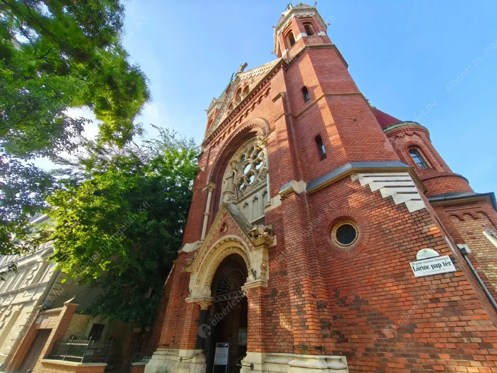 Kiadó albérlet 370000 Ft/hó áron: Budapest, VIII. kerület  Lőrinc pap tér. Mérete: 98 nm, 2 szobás | Alberlet.hu - 6589159